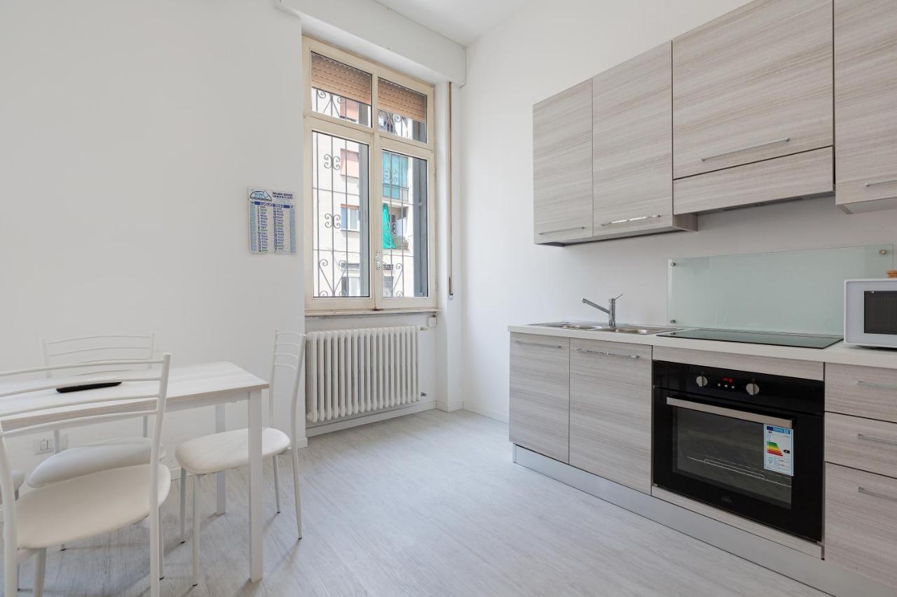 Milano Niguarda Cosy Studio Bagian luar foto
