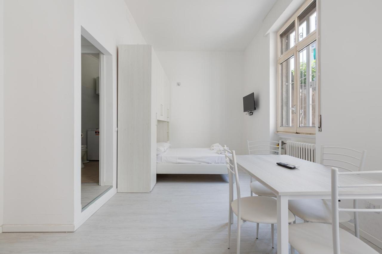 Milano Niguarda Cosy Studio Bagian luar foto